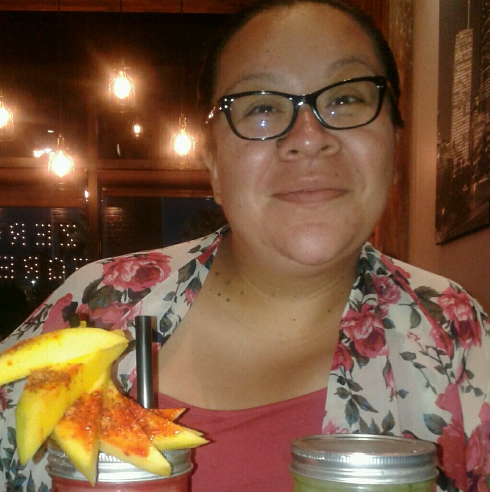 Meet your Posher, Perla